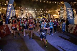 BIB: 
                            <button type="button" onclick="openModal(13717859)" class="btn btn-primary btn-sm float-right btn-popup" data-toggle="modal" data-target=".modal-high-quality">
                        <i class="fas fa-shopping-cart"></i> Add to Cart
                    </button>
                                            <button type="button" onclick="isThisMe(13717859, true)" class="btn btn-success btn-sm float-right btn-popup btn-isme hidden" data-toggle="tooltip" data-placement="bottom" title="นี่คือรูปของคุณใช่ไหม คลิกที่นี่เพื่อเอาเข้าอัลบั้ม">
                        <i class="fas fa-plus"></i> Add to album
                    </button>
                    <button type="button" onclick="isThisMe(13717859, false)" class="btn btn-warning btn-sm float-right btn-popup btn-isnotme hidden">
                        <i class="fas fa-ban"></i> Remove from album
                    </button>